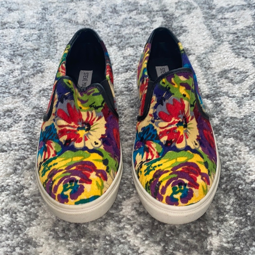 Steve Madden Floral Sneakers Size 6.5
